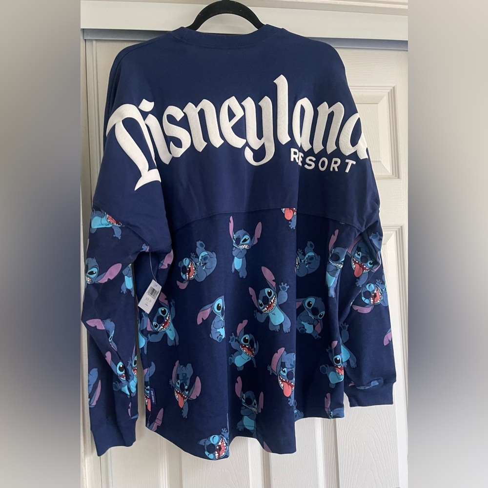 NWT Disneyland Park Lilo and stitch Spirit Jersey